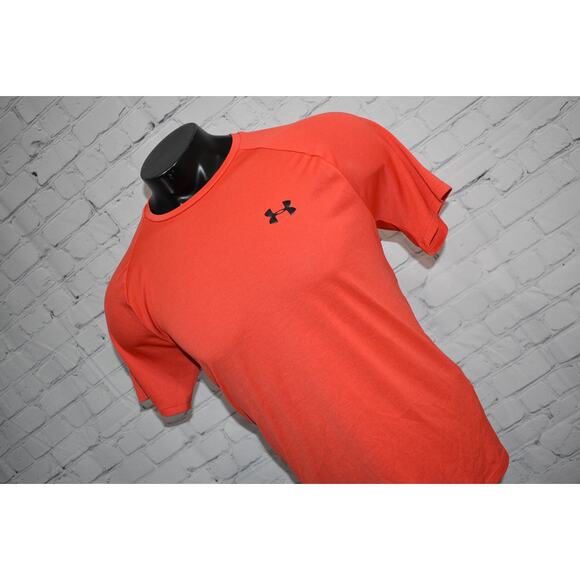 Under Armour Gym Shirt Tech Tee Mens Size Large Polyester HeatGear Pinkish Red - Picture 6 of 6